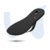 Die Unterseite eines schwarzen Flip-Flops mit einem integrierten Flaschenöffner am Absatz.